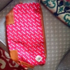 Brand New Mens Zipper Bag